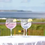 Ocean Sands & Hotel 4*
