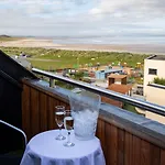 Ocean Sands & 4*