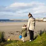 Ocean Sands & 4*
