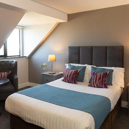 Ocean Sands & 4* Enniscrone