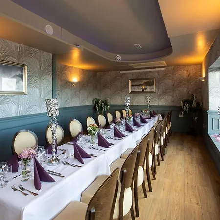 Ocean Sands & 4* Enniscrone