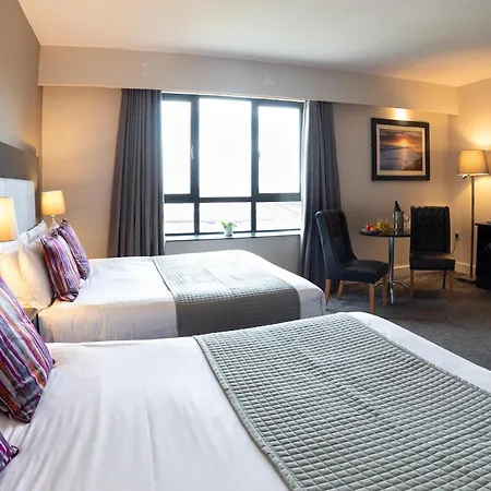 Ocean Sands & 4* Enniscrone
