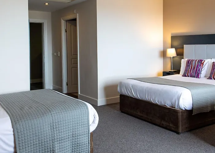 Ocean Sands & 4* Enniscrone